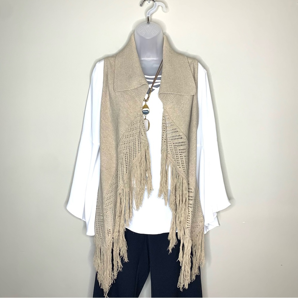 CATO Tan Boho Fringe Knit Vest S Oversized High Low Sweater Western Layering